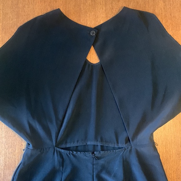 BCBGeneration Size 10 Black Backless Minidress - Picture 4 of 8